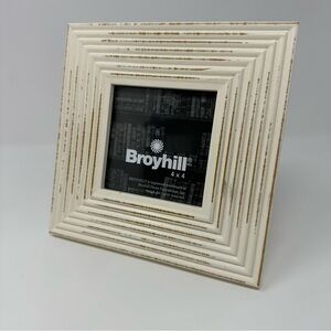 Broyhill Picture Frame 4x4 Ivory Cream Color Ridges Distressed Wood Farmhouse
